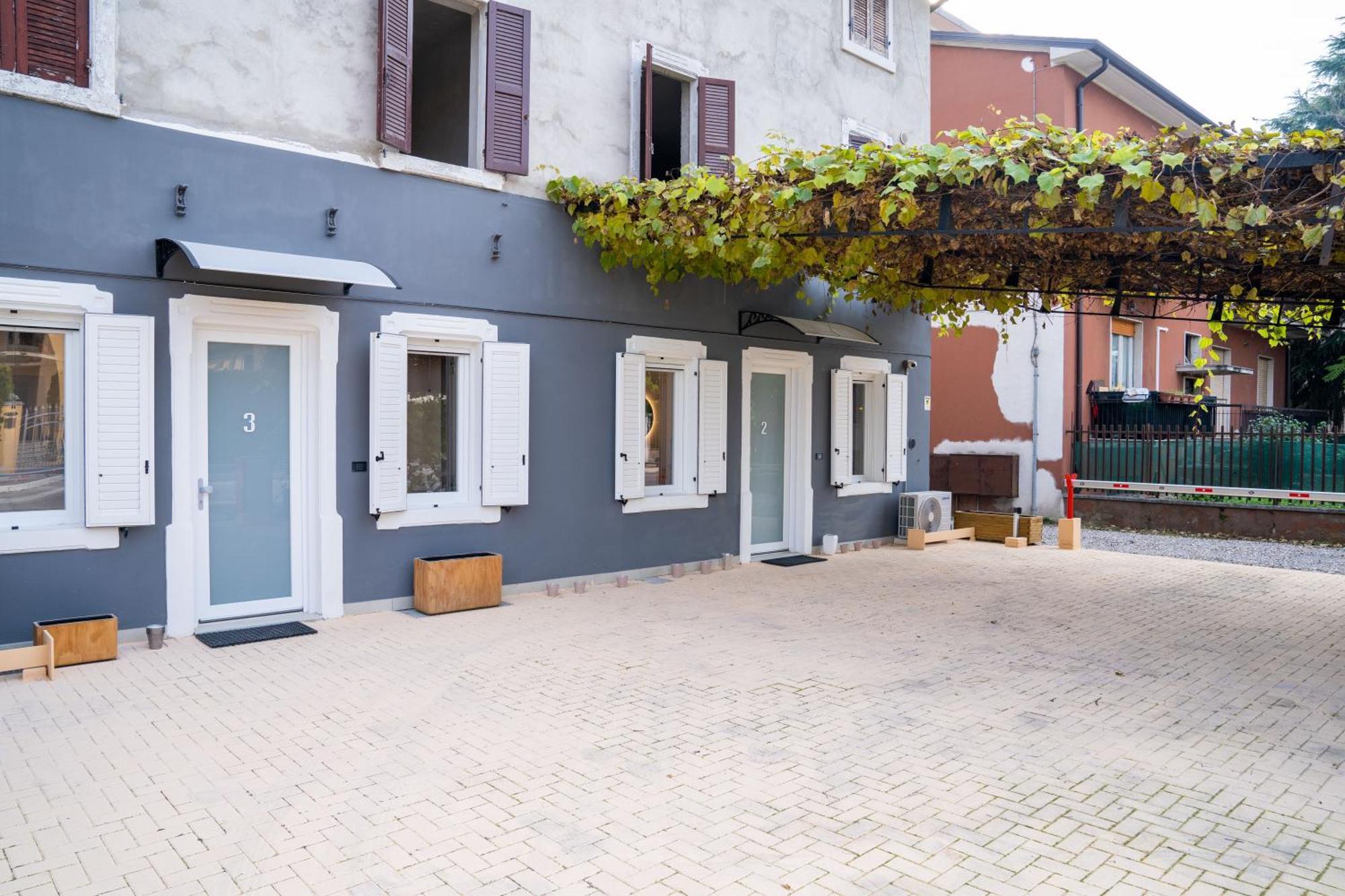 La Pergola Guest house *
